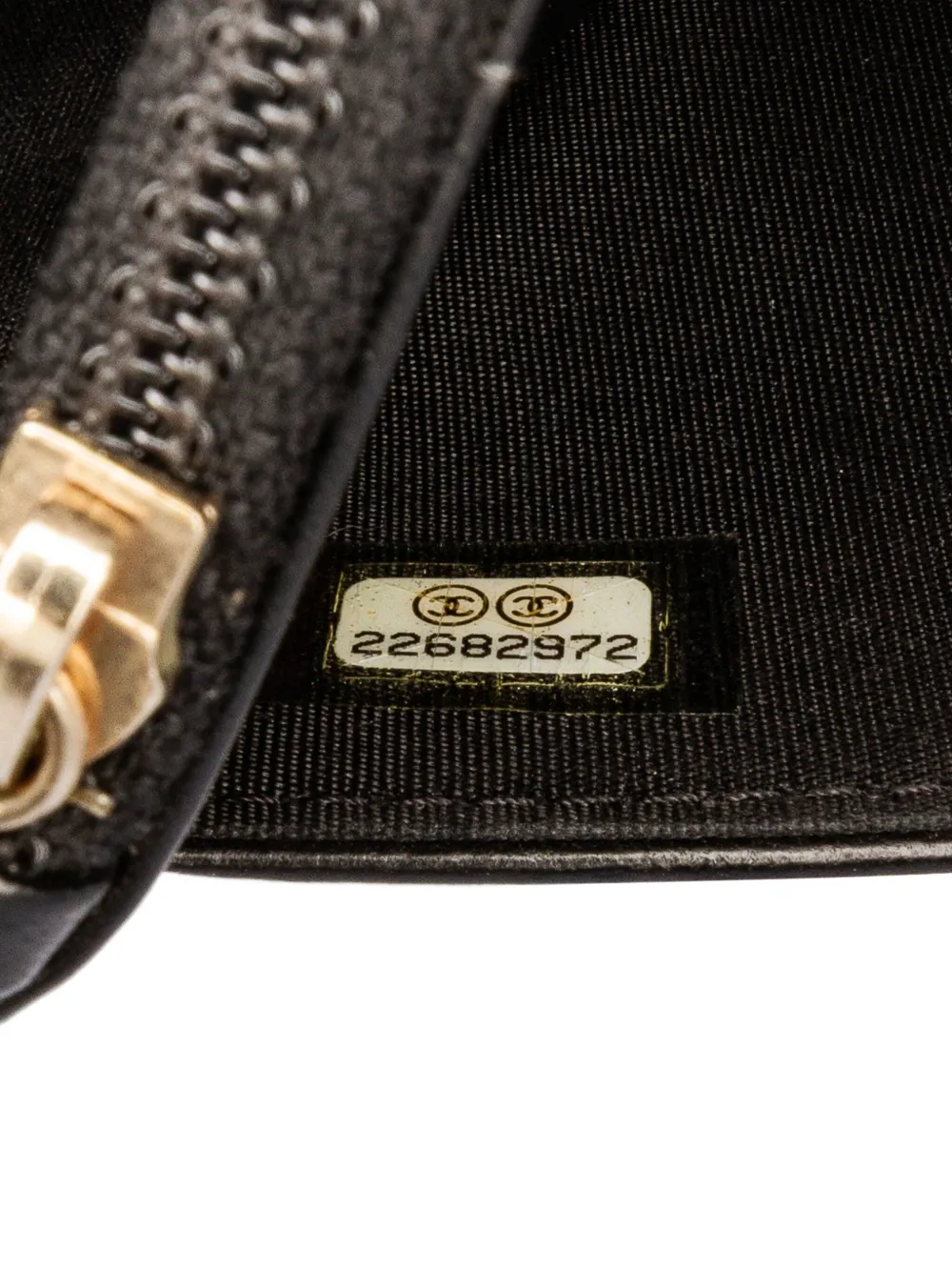 Pre-owned Chanel 2016-2017 Paris In Rome Cc Bicolor Quilted Lambskin Wallet On Chain Crossbody Bag In Black