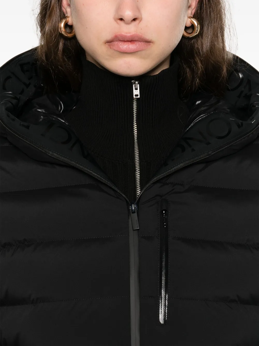 Moncler Donsjack met capuchon Zwart