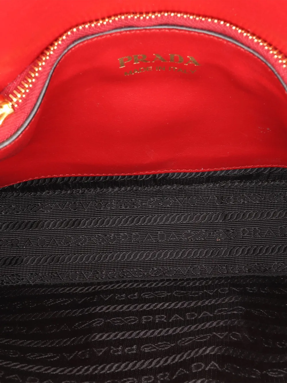 Pre-owned Prada 2013-2024 Saffiano Lux Embleme Satchel In Red