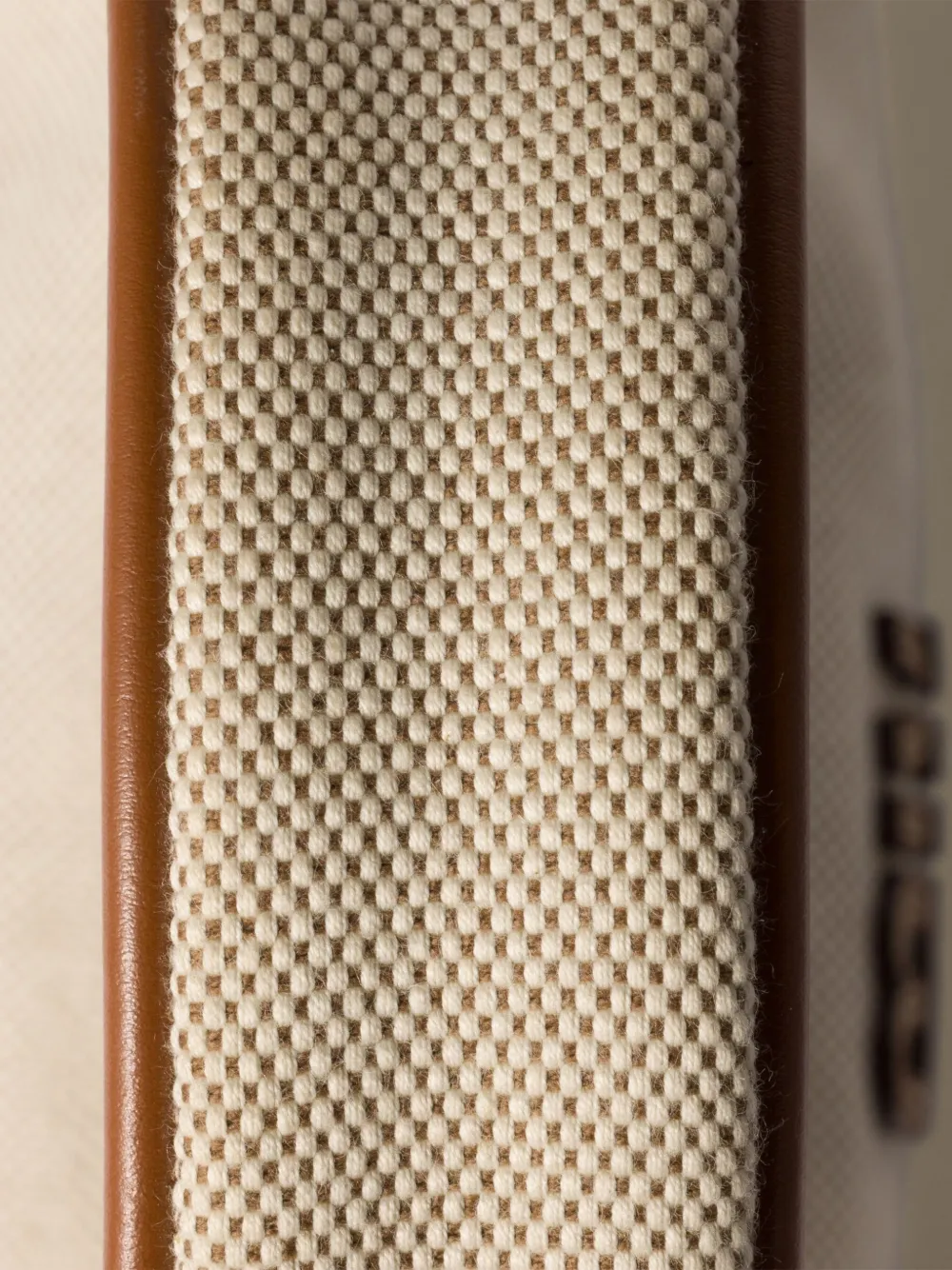 Miu Wander matelassé schoudertas Beige