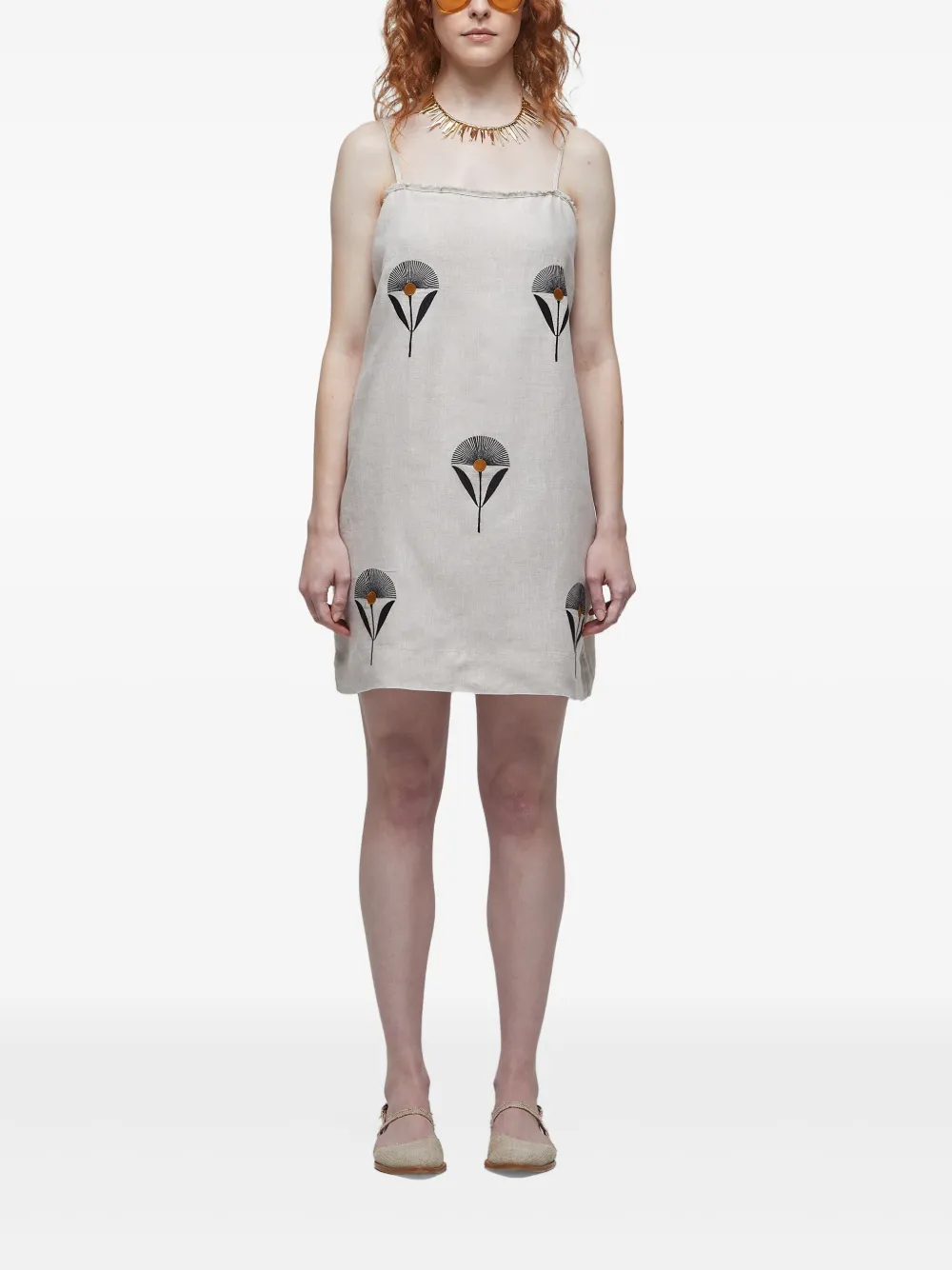 Osklen Jurk met geborduurde bloemen Beige