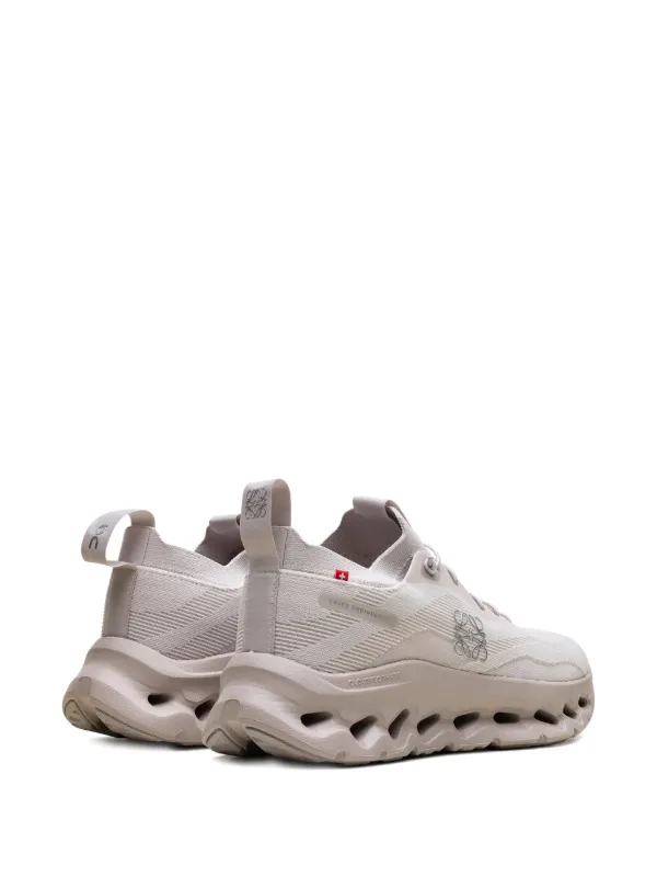 On x Loewe Cloudtilt 