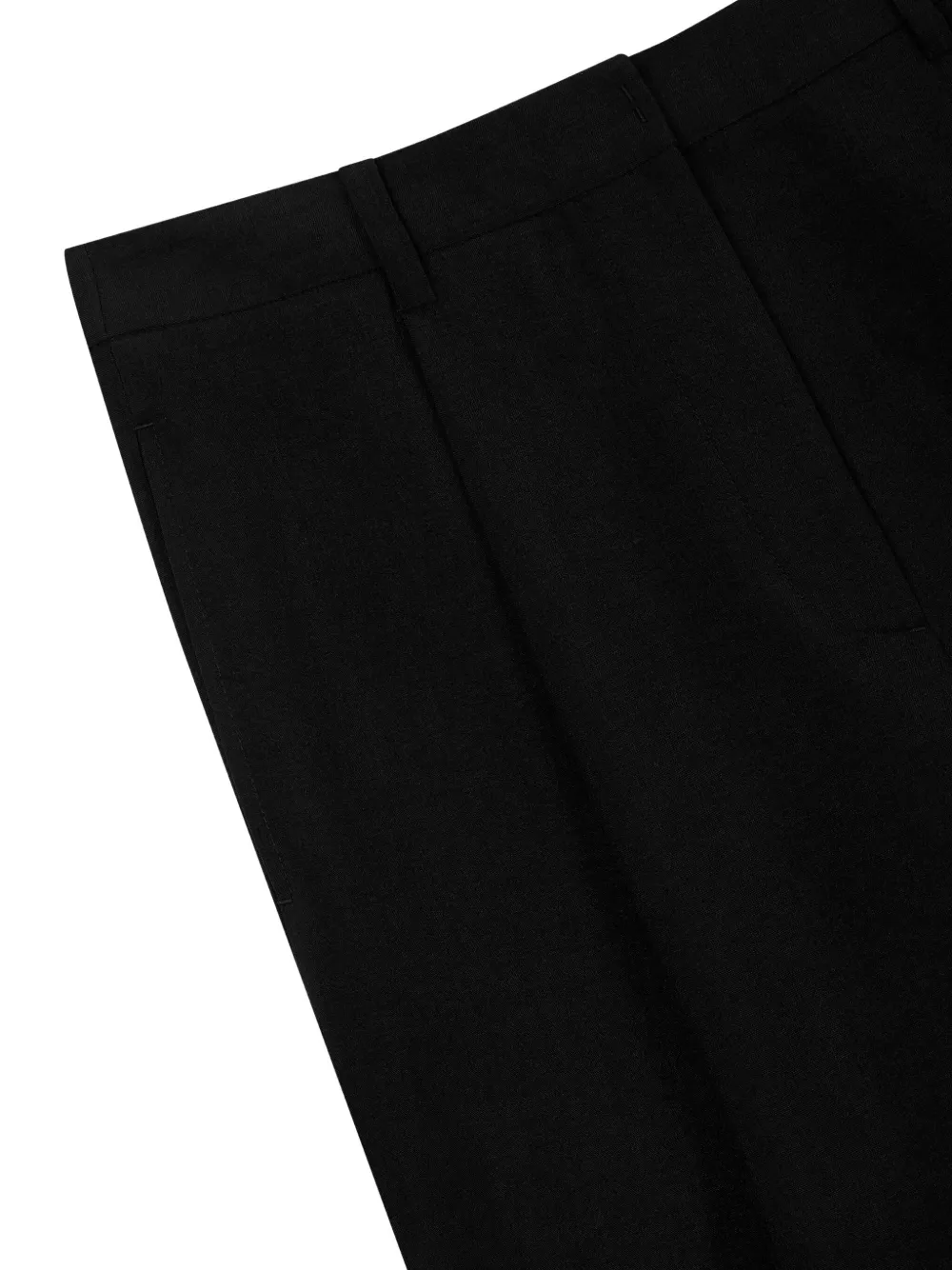 STUDIO TOMBOY Geplooide shorts Zwart