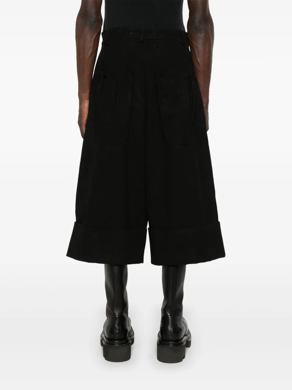 RRR123 Shorts met grafische print Zwart