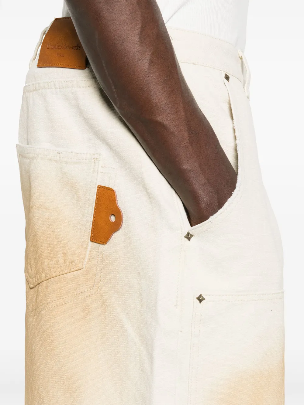 UNTITLED ARTWORKS Broek met dubbele knie Beige