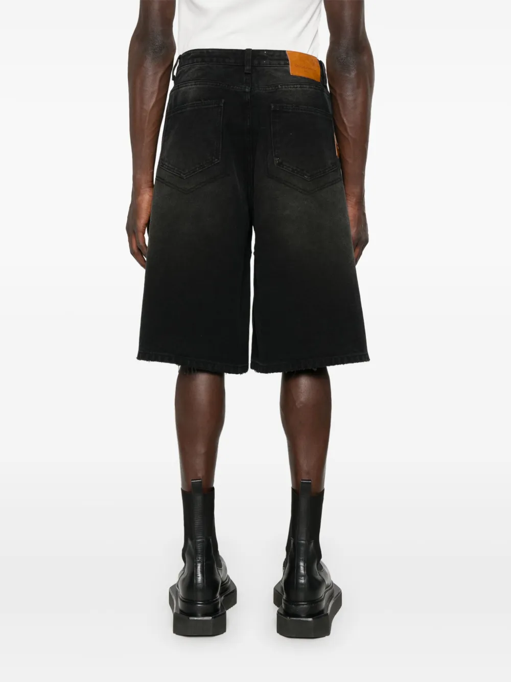 UNTITLED ARTWORKS Shorts met dubbele knie Zwart