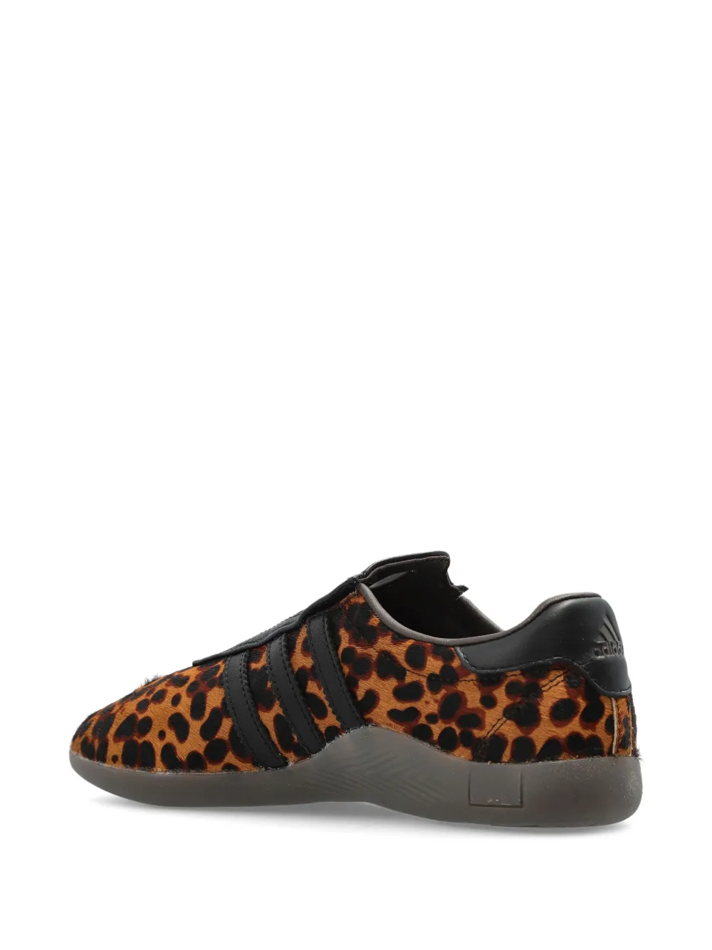 adidas Taekwondo Mei sneakers Bruin