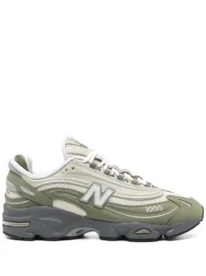 New Balance 1000 メタリック スニーカー | シルバートーン | FARFETCH JP