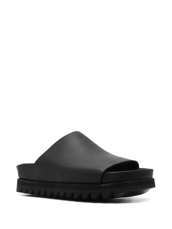 Guidi レザーサンダル | ブラック | FARFETCH JP