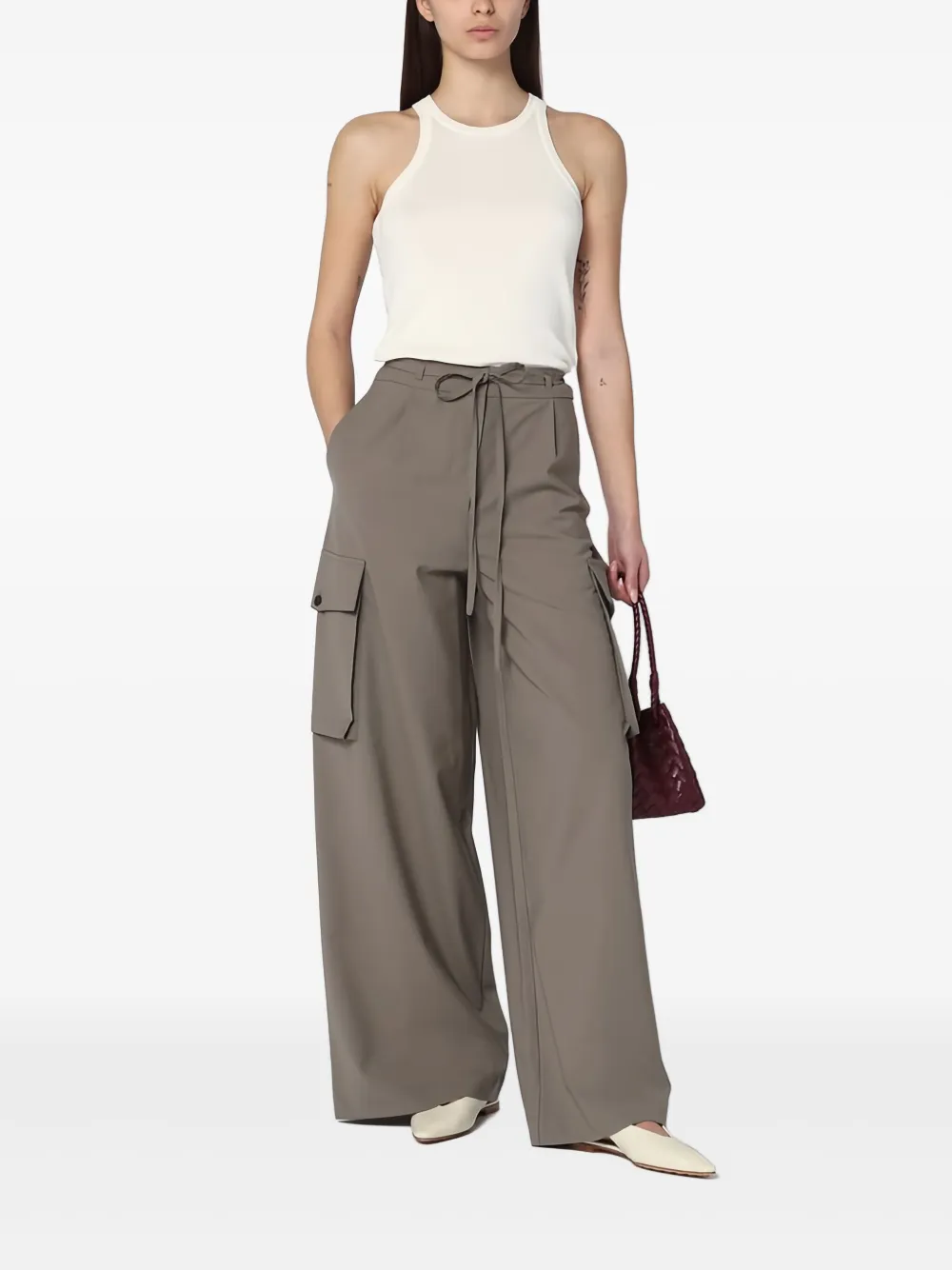 Rohe Wide Cargo Trousers In Taupe In Gray