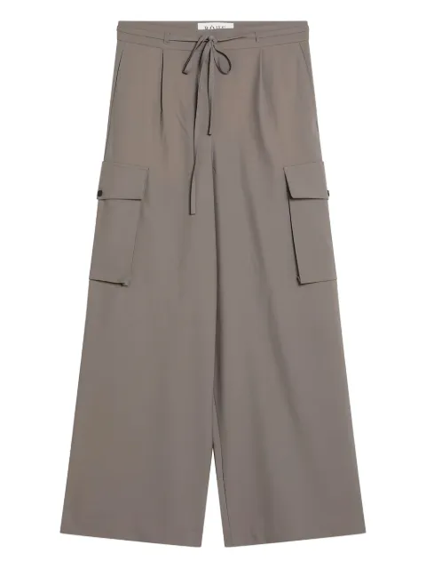 Róhe pantalones con cordones en la pretina