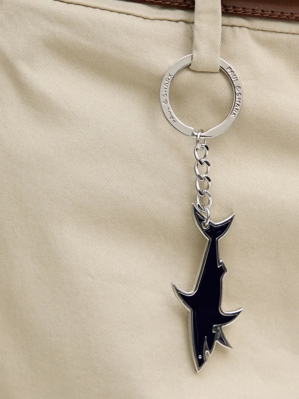 Paul & Shark Shark-keyring Trousers In Neutral
