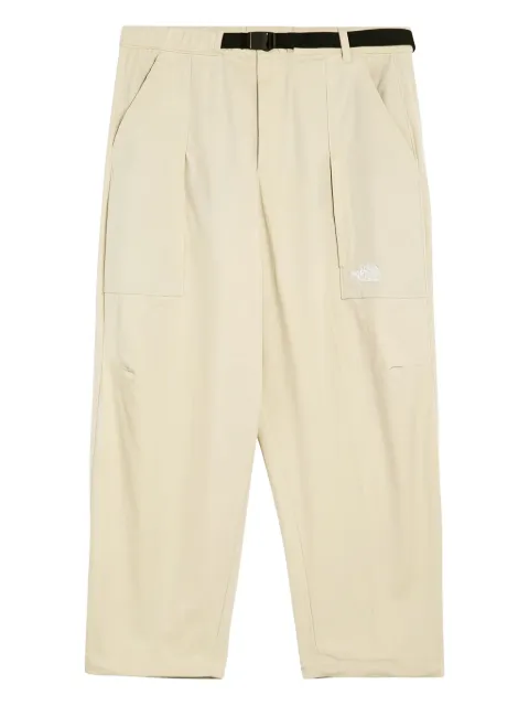 The North Face pantalones con cinturón