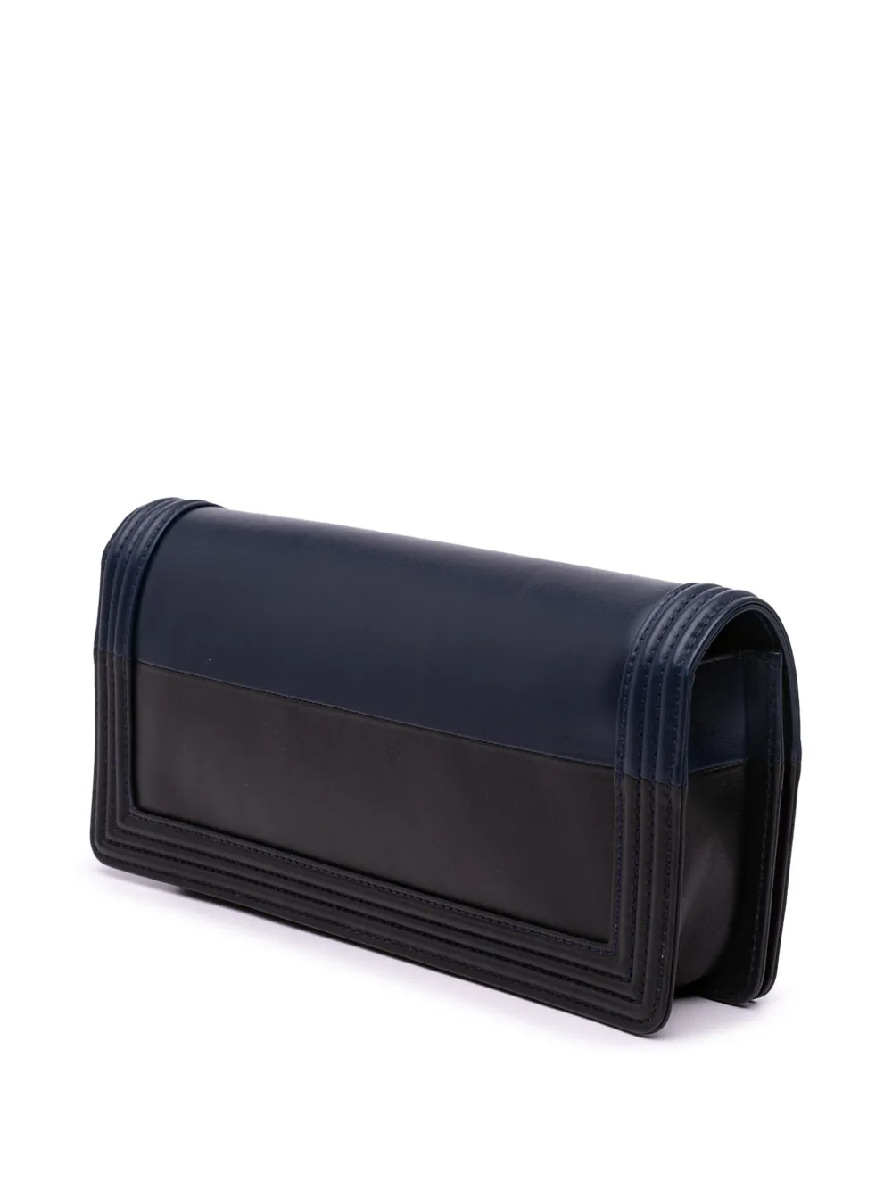 CHANEL Pre-Owned 2015-2016 Bicolor Lambskin Boy clutch bag | Pre-Owned | Image 2