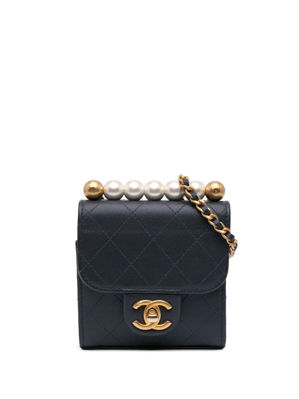 CHANEL Pre-Owned 2019 ミニ ゴートスキン シック パール クラッチオンチェーン ショルダーバッグ - ブルー CHANEL Pre-Owned 2019 ミニ ゴートスキン シック パール クラッチオンチェーン ショルダーバッグ - ブルー