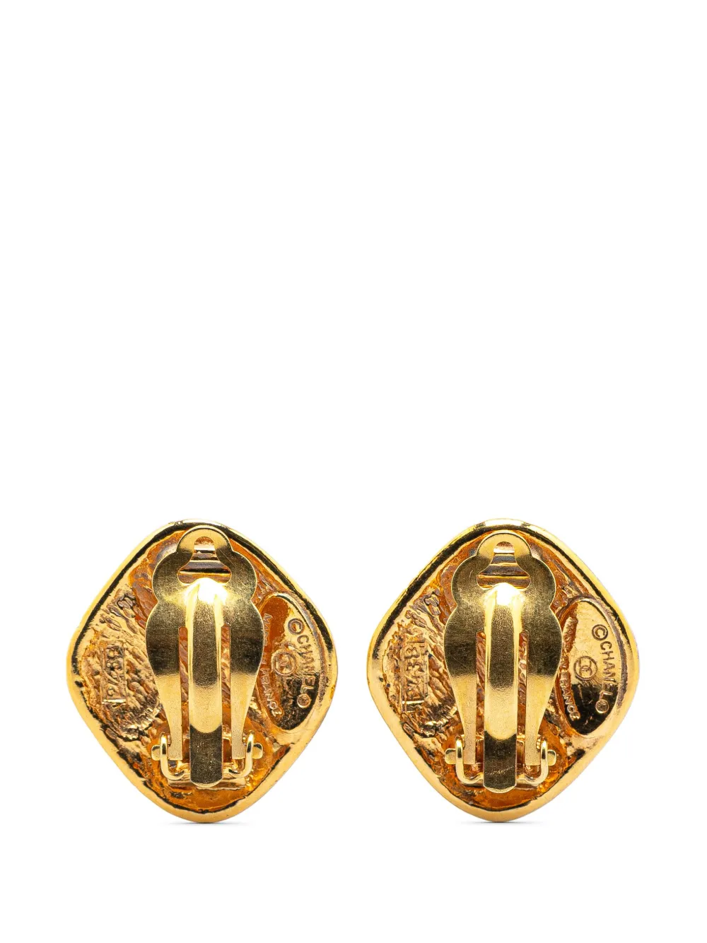 CHANEL Pre-Owned 1970-1980 Gold Plated Matelasse Diamond Clip On Earrings costume earrings | Image 2