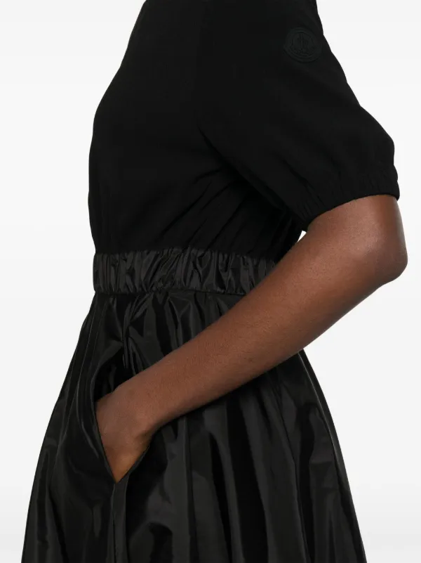 Moncler ジップアップ プリーツ マキシドレス | ブラック | FARFETCH JP