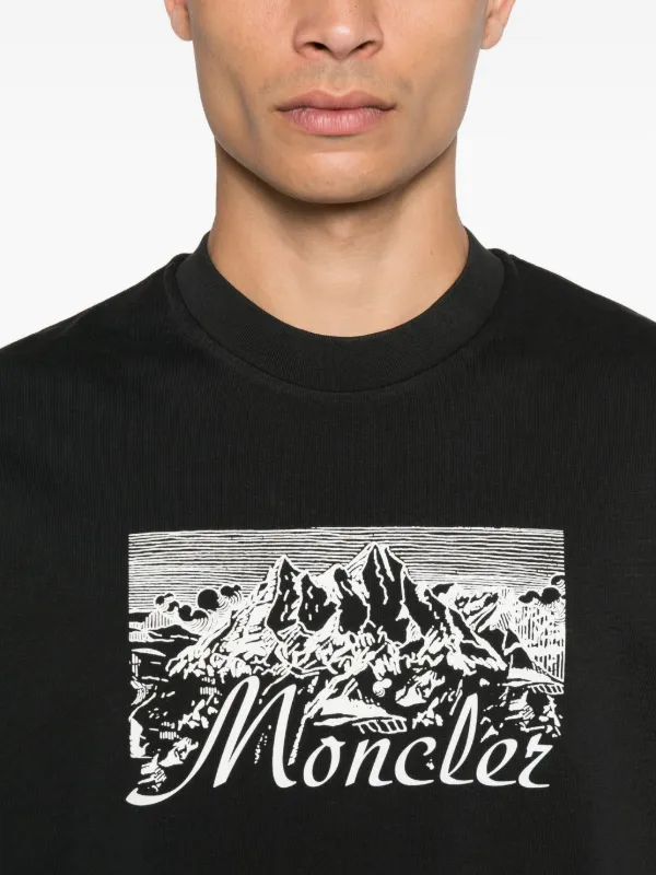 MONCLER グラフィックプリント Tシャツ Moncler プリント Tシャツ | ブラック | FARFETCH JP