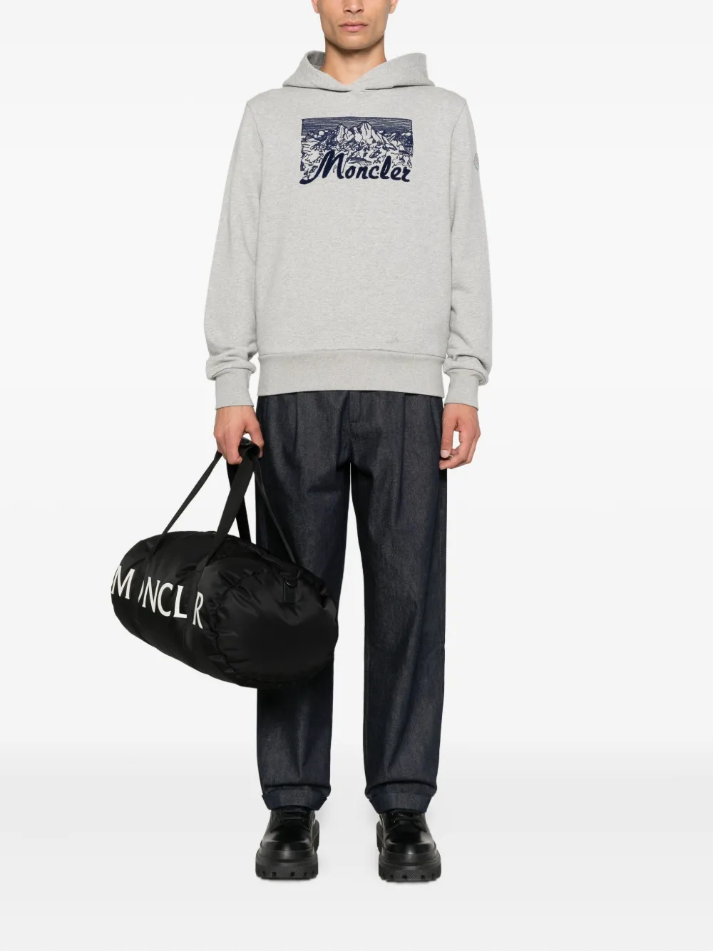 Moncler Hoodie met bergprint Grijs