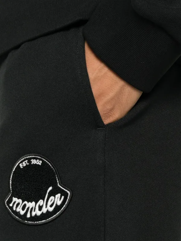 【関税＆送料込み】Moncler Logo Cotton Sweatpants Moncler logo-patch Sweatpants | Black | FARFETCH