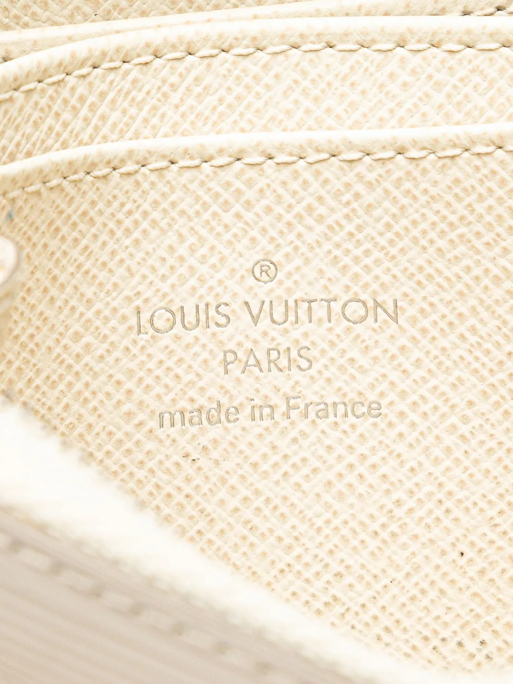 Pre-owned Louis Vuitton 2010 Epi Zippy Purse Coin Pouch In White