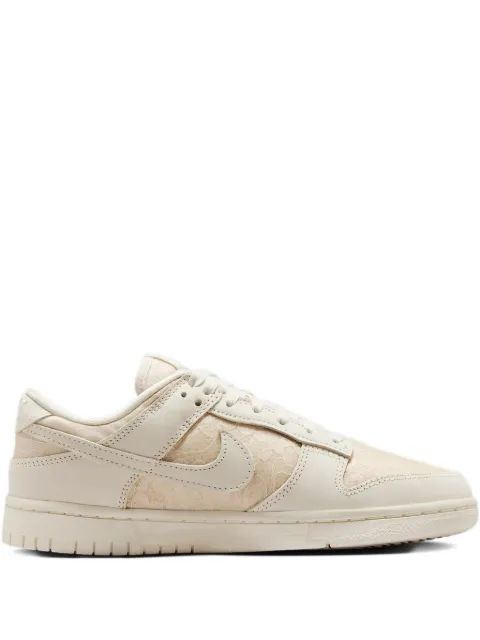 Nike floral lace trainers