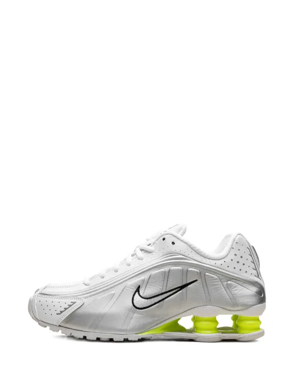 Nike Shox R4 