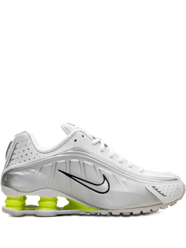 Nike Shox R4 