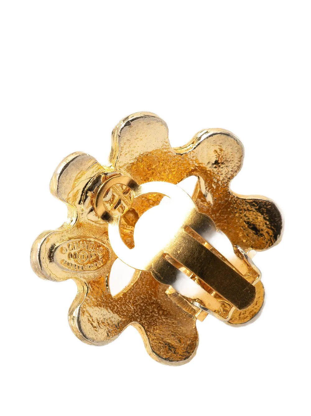 Pre-owned Chanel 2004 Gold Plated Cc Flower Clip On Earrings Costume Earrings
