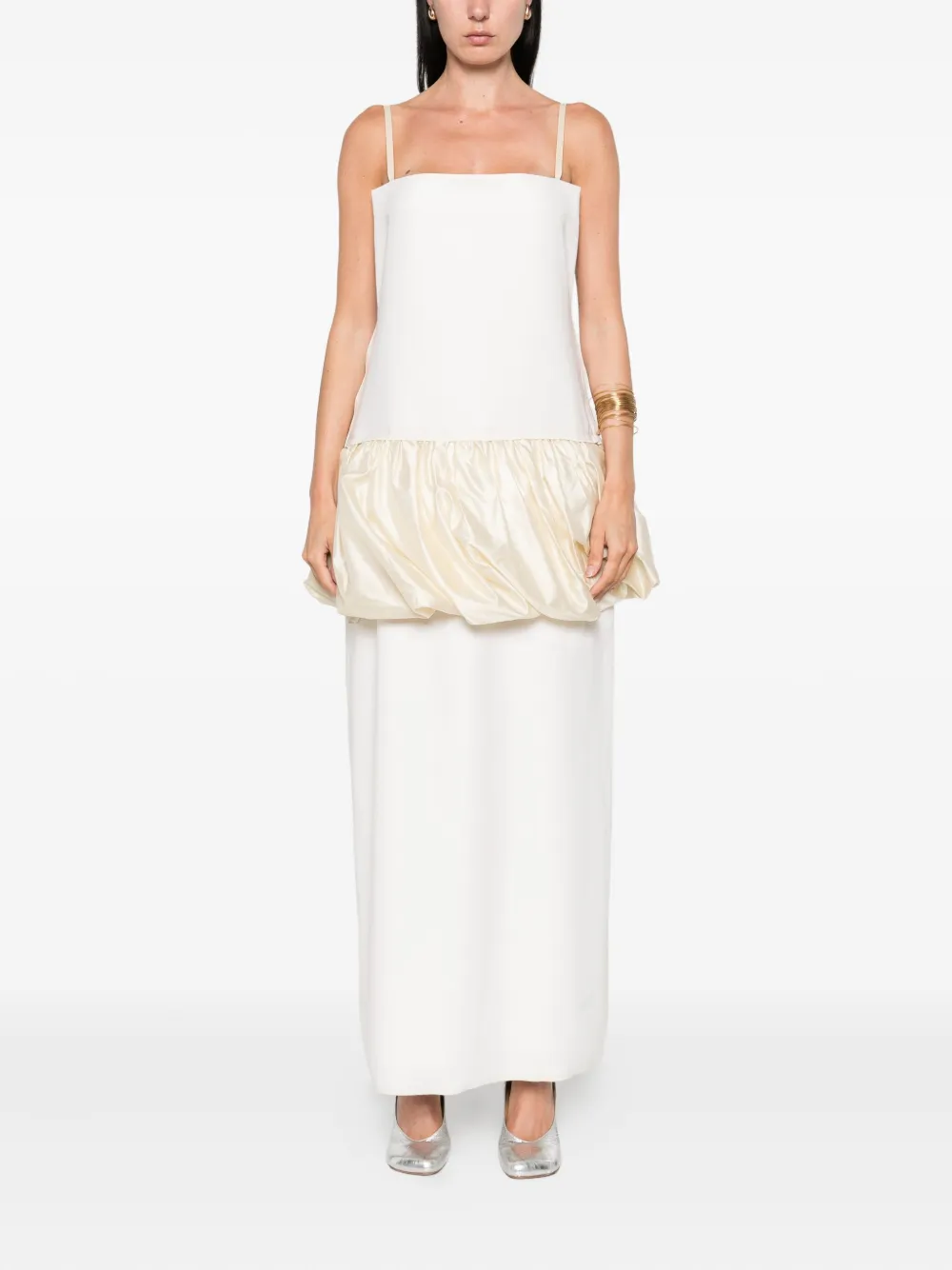 Carven Zijden jurk met ruches Beige