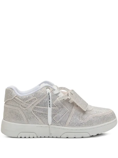 Off-White baskets Out of Office