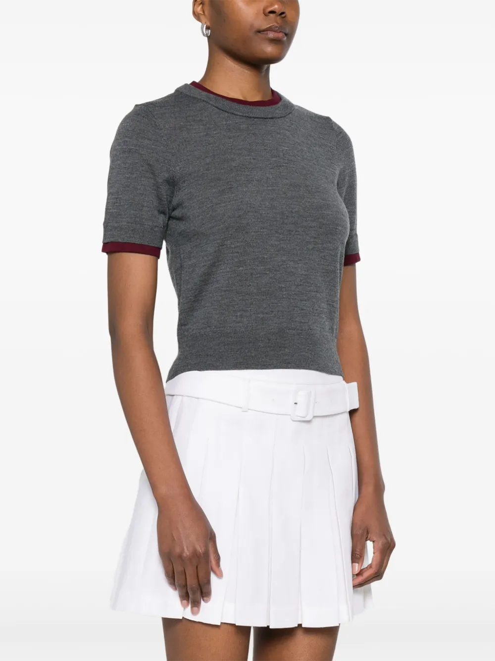 SANDRO T-shirt met contrasterende afwerking Grijs