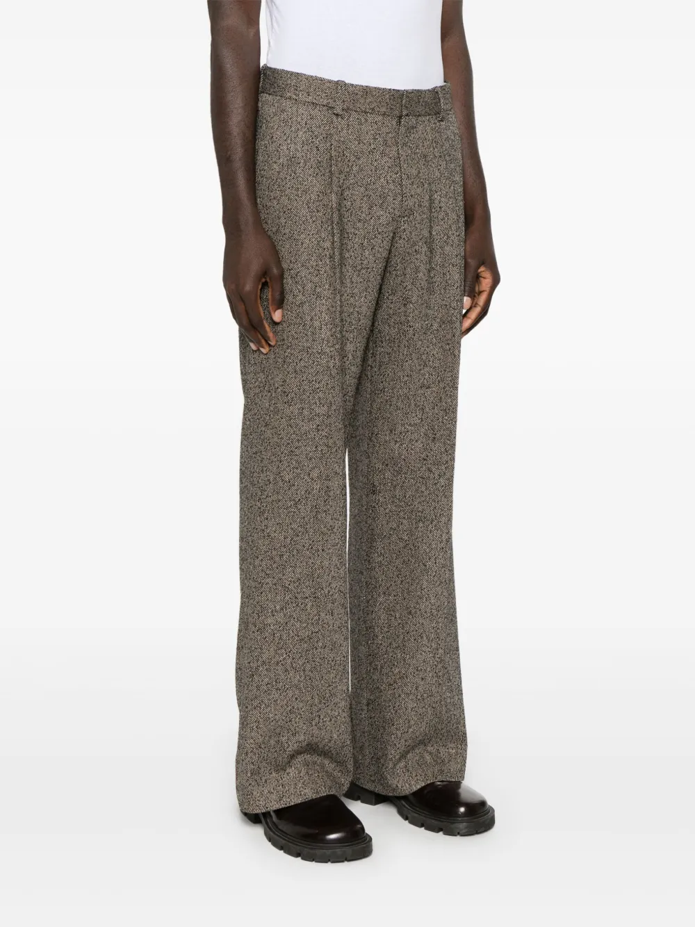 SANDRO Broek met geplooid detail Bruin