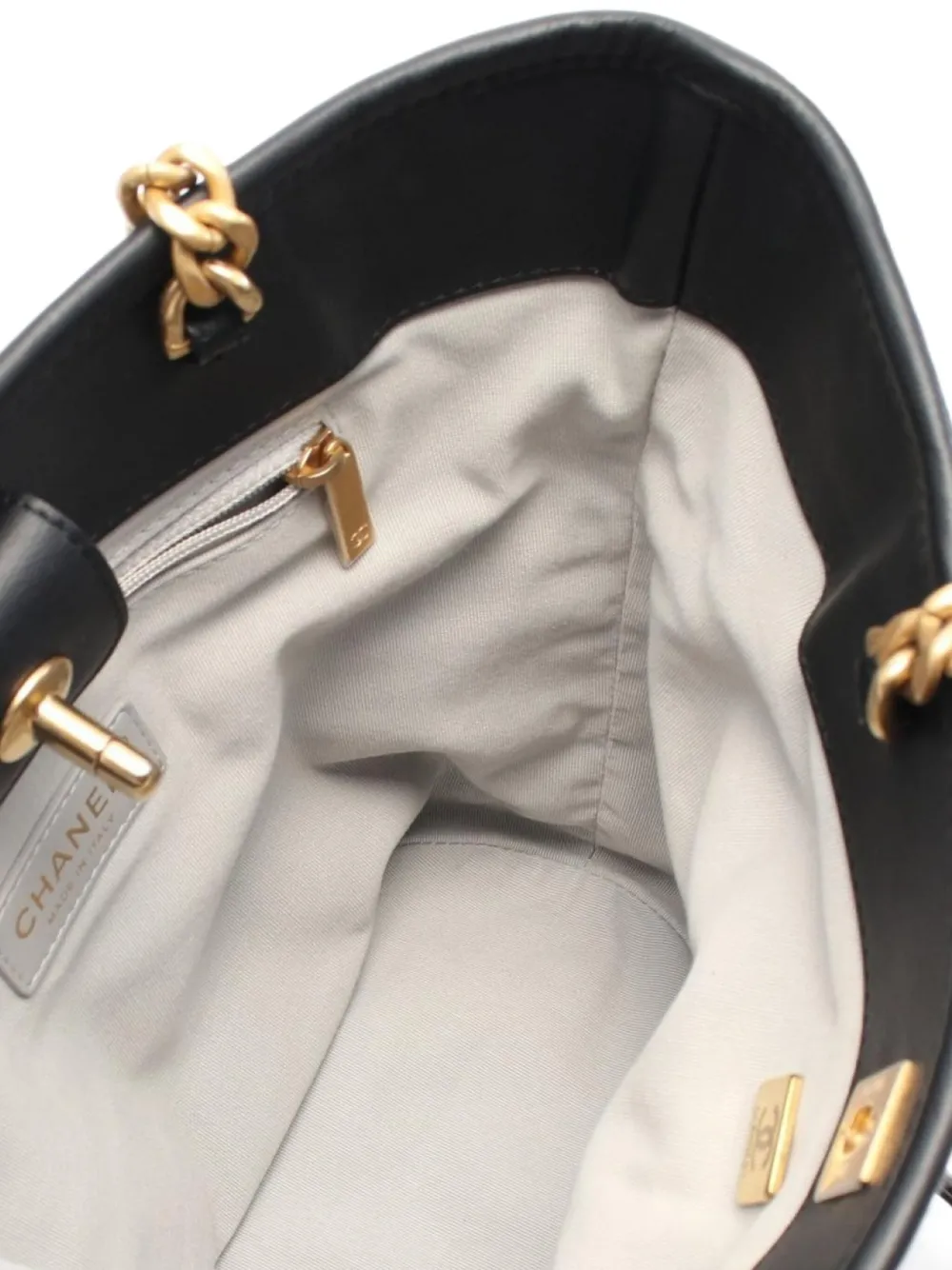 Pre-owned Chanel 2021s Coco Mark Tweed Shoulder Bag