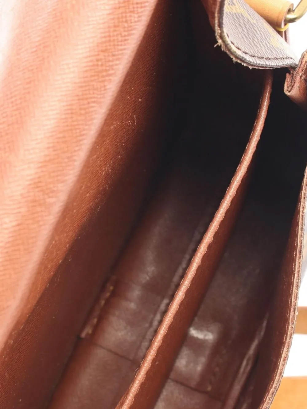 Pre-owned Louis Vuitton 1988 Cartesier Mm Shoulder Bag In Brown