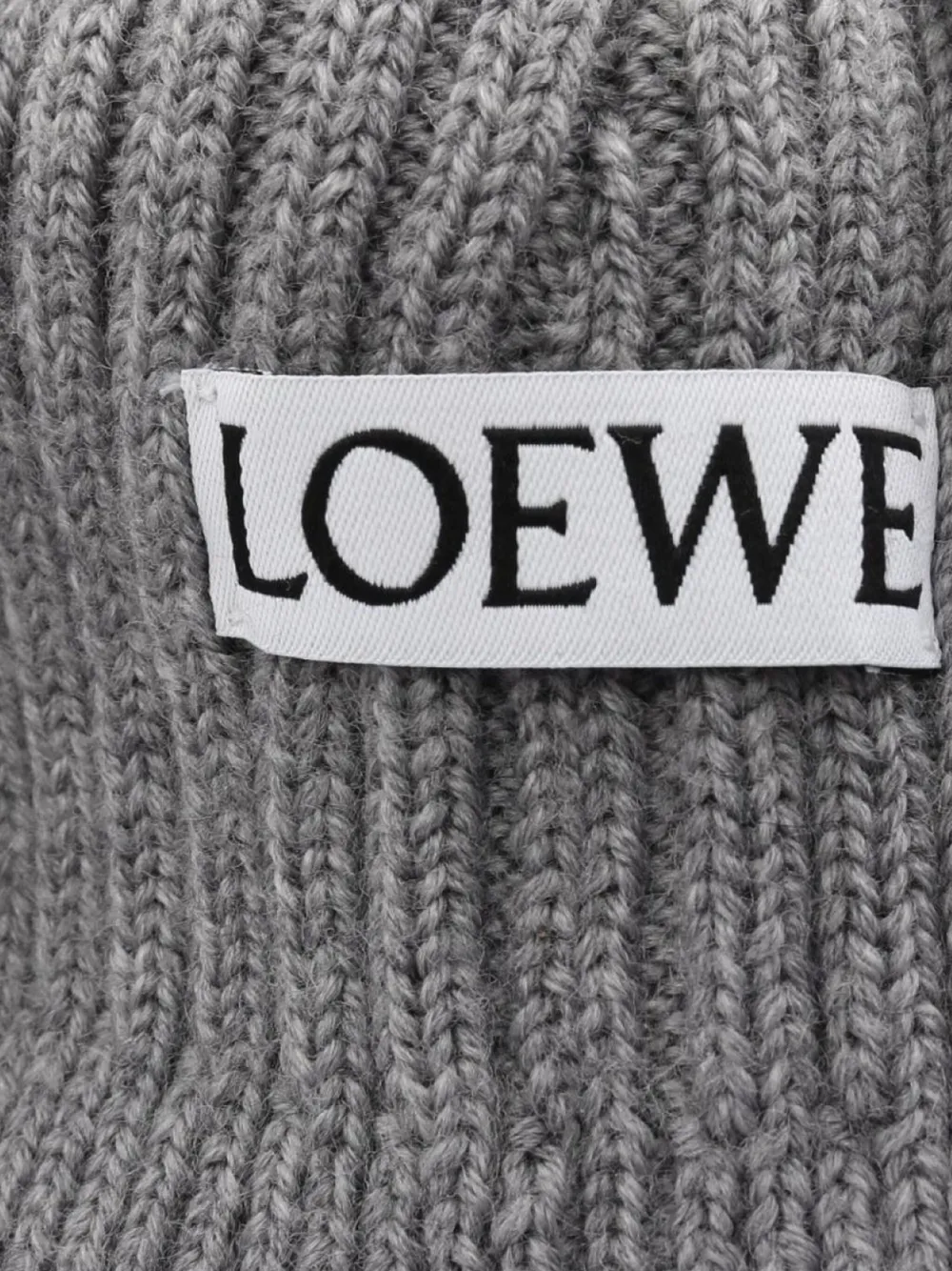 Pre-owned Loewe 2010s Logo-embroidered Beanie