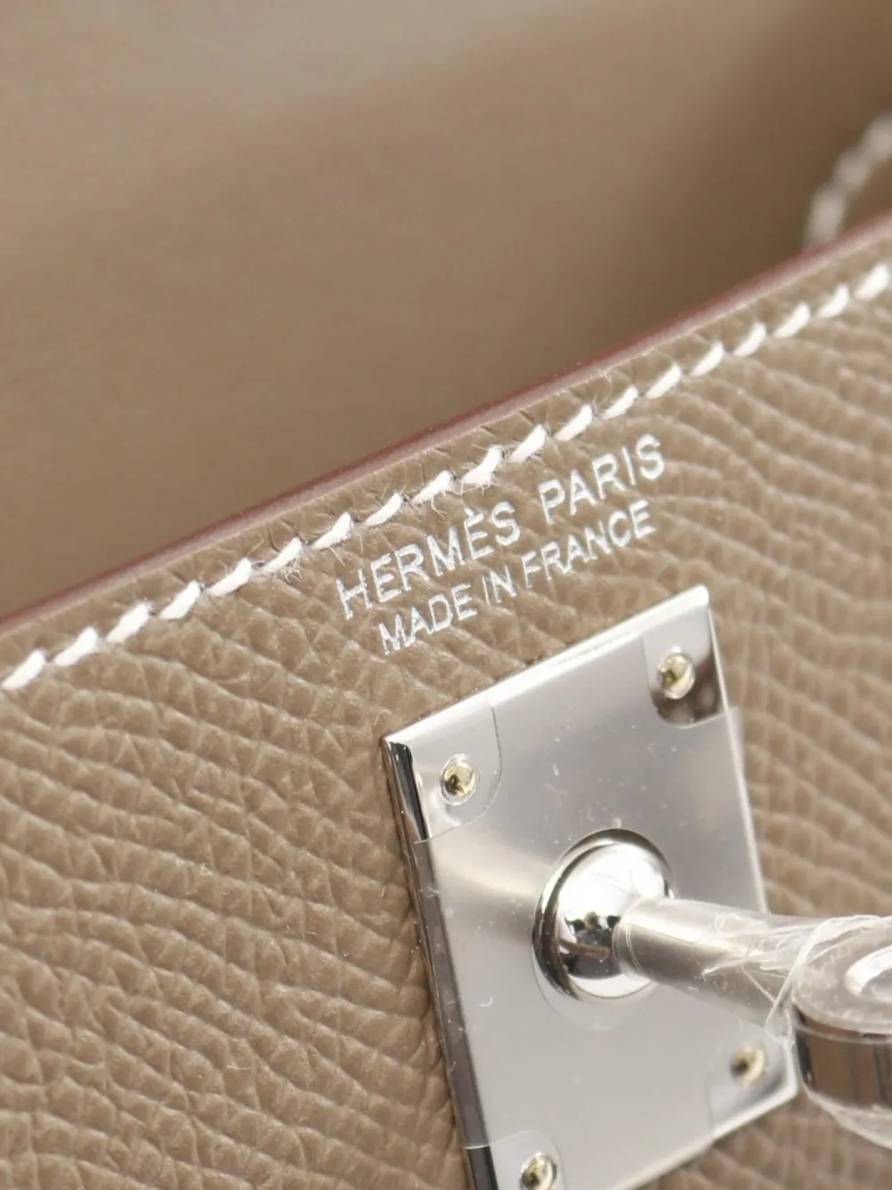 Pre-owned Hermes 2024 Kelly 2 Handbag In Brown