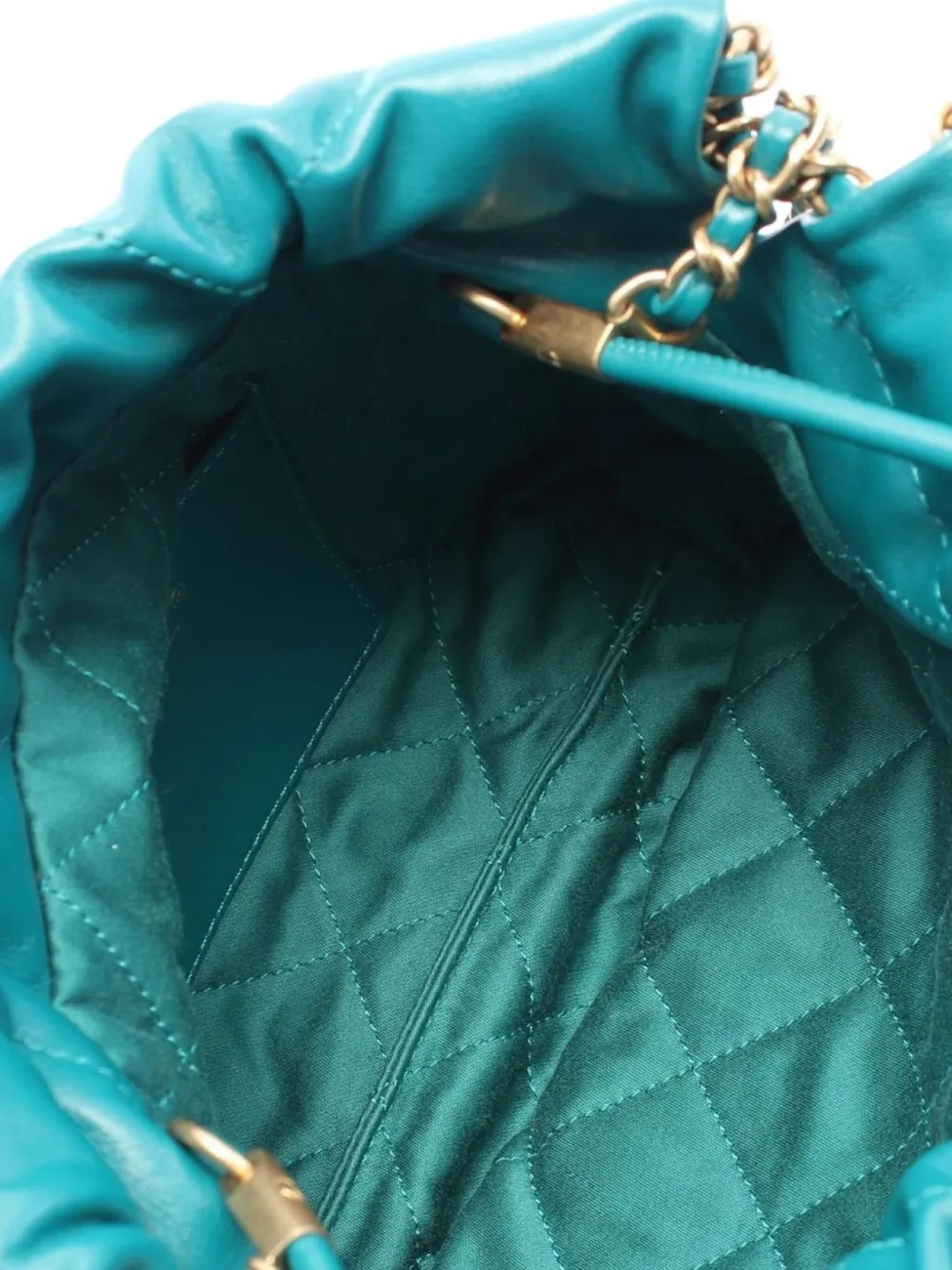 Pre-owned Chanel 2021 Mini 22 Handbag