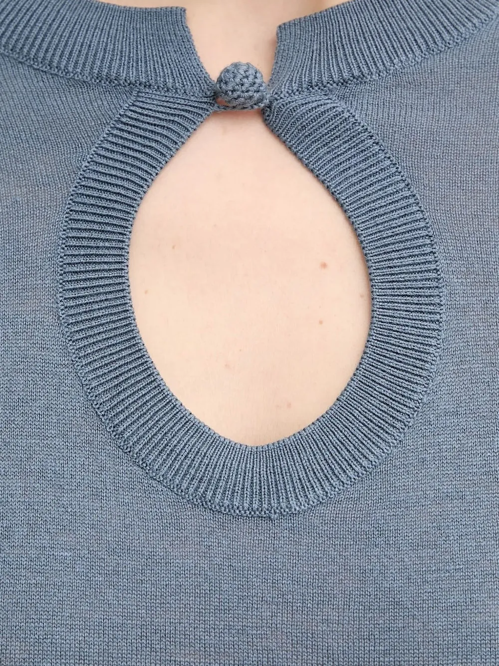By Malene Birger Trui met keyhole-hals en korte mouwen Grijs