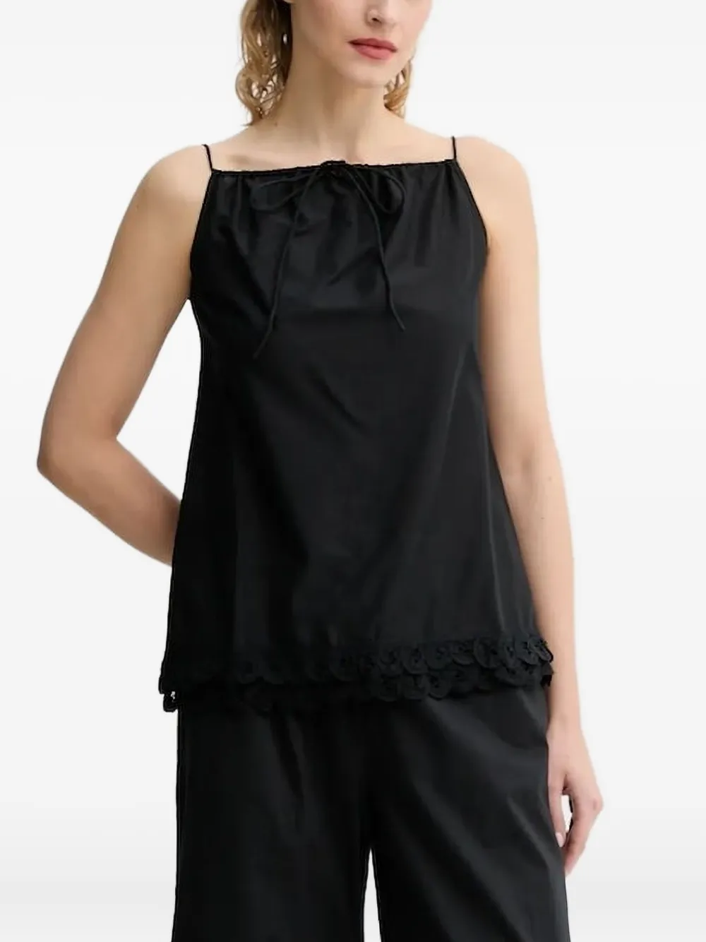 By Malene Birger lace-trimmed drawstring top Zwart