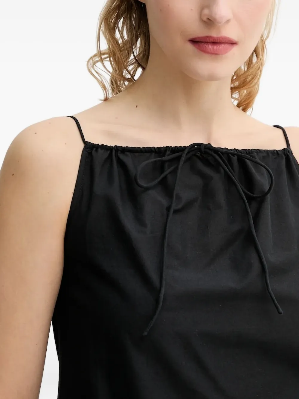 By Malene Birger lace-trimmed drawstring top Zwart