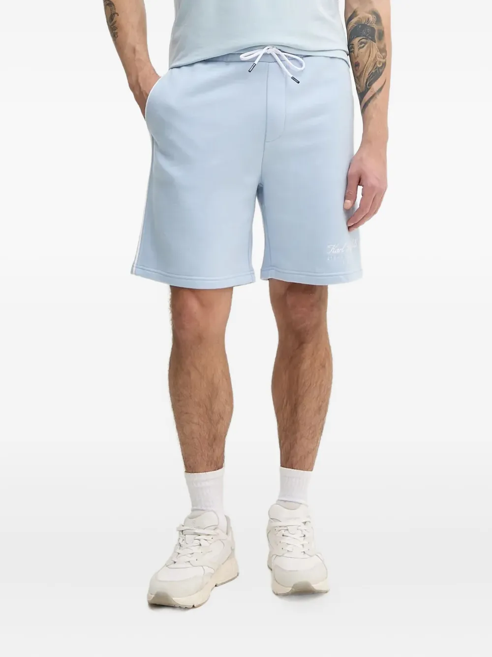 Karl Lagerfeld logo-embroidered side-striped shorts Blauw
