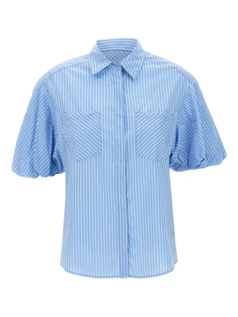 kaos camisa con rayas estampadas