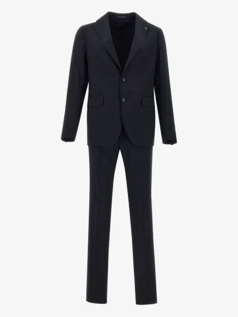 Tagliatore traje con botones