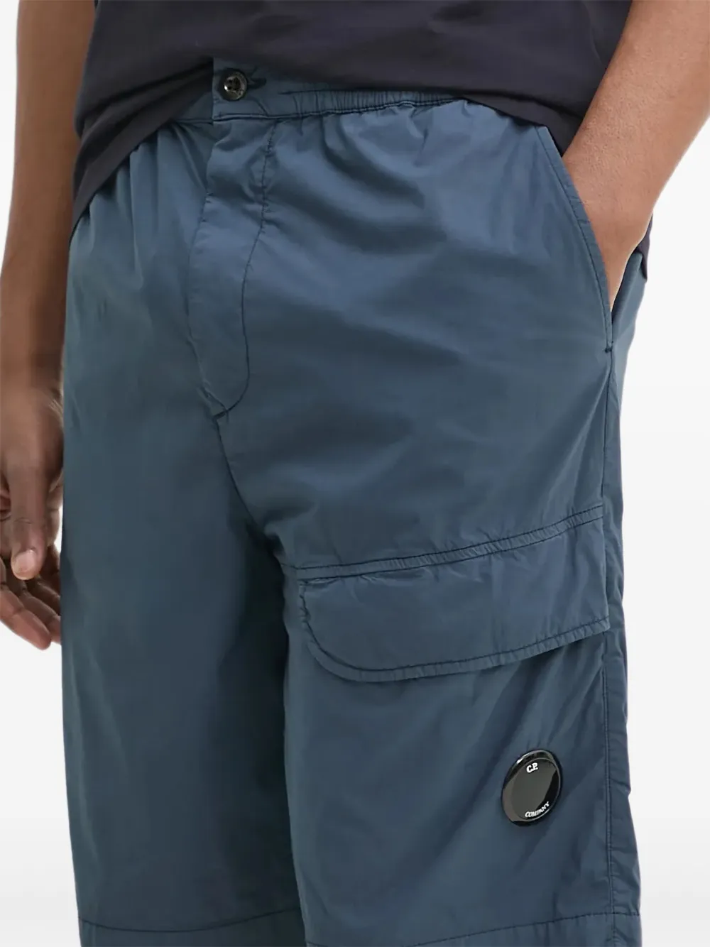 C.P. Company 50 Fili cargo shorts met zakdetail Blauw
