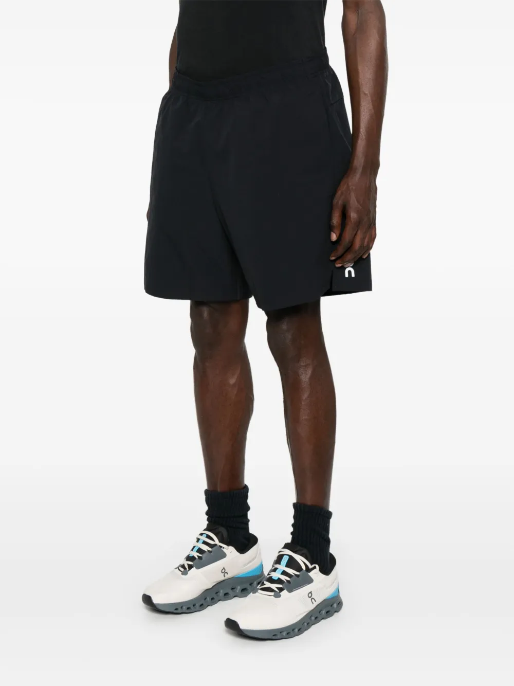 On Running 7" Core shorts Zwart