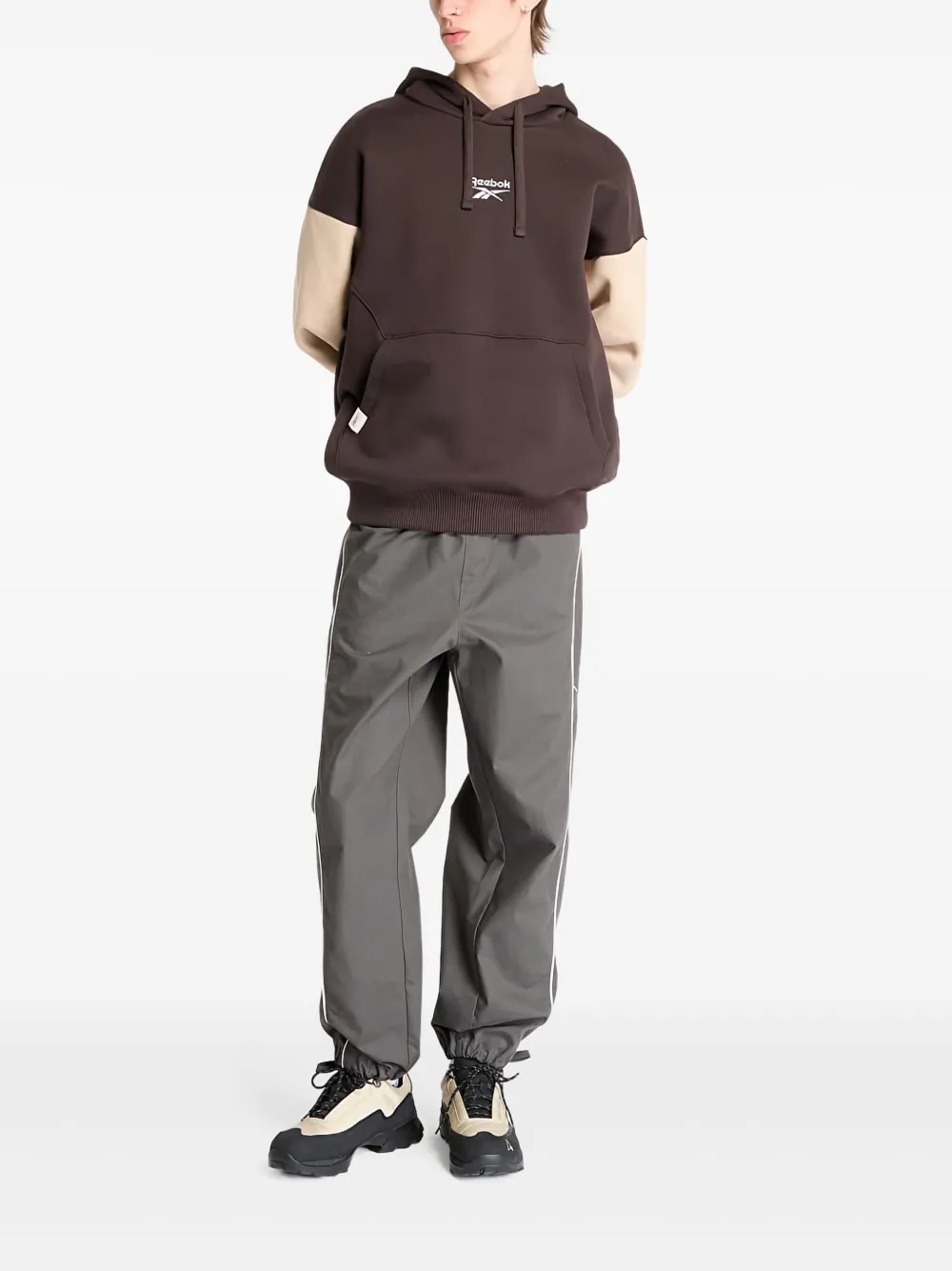 Reebok contrast-trim track pants | Sweatpants | Image 2