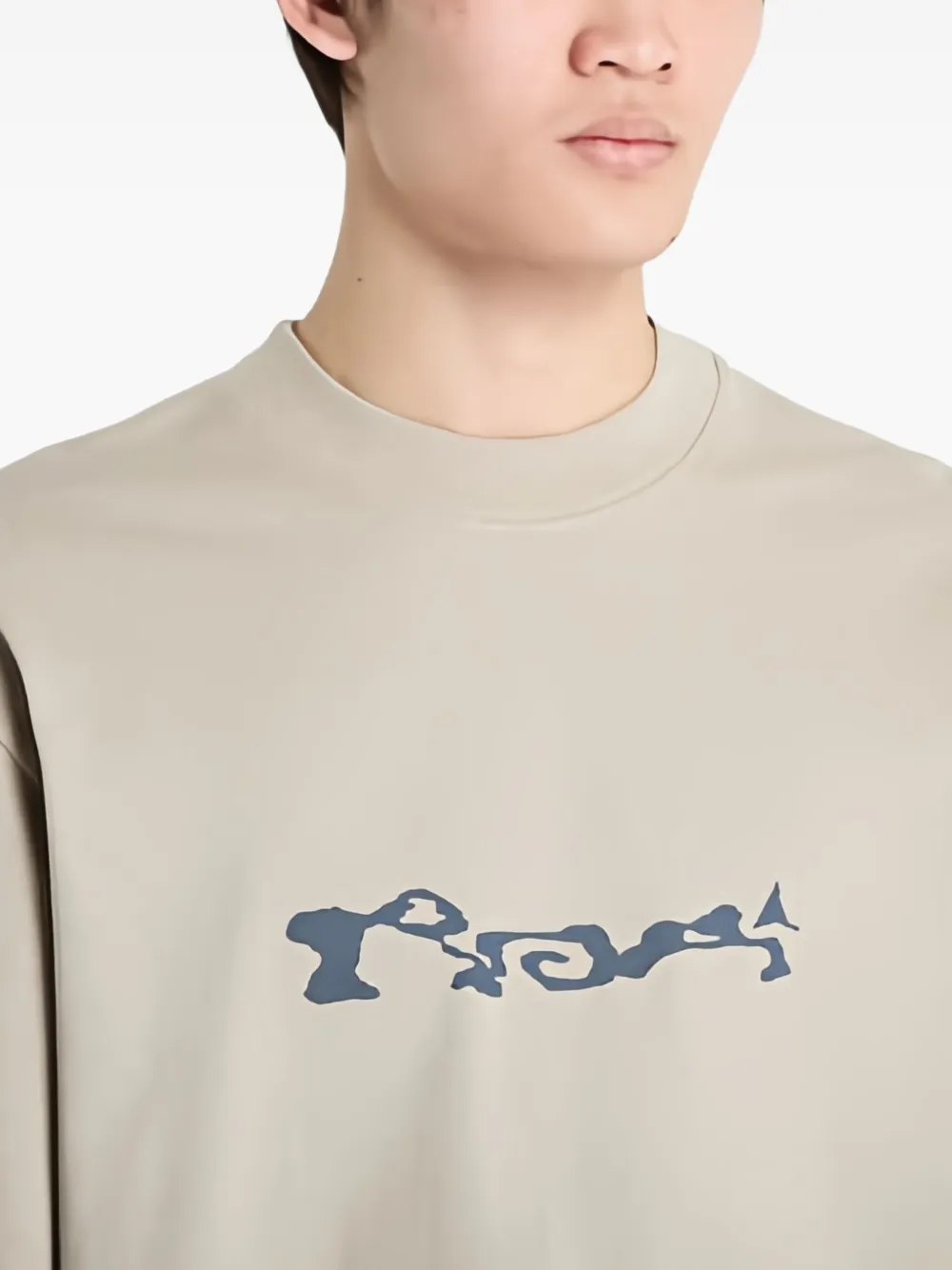 ROA Division T-shirt Beige