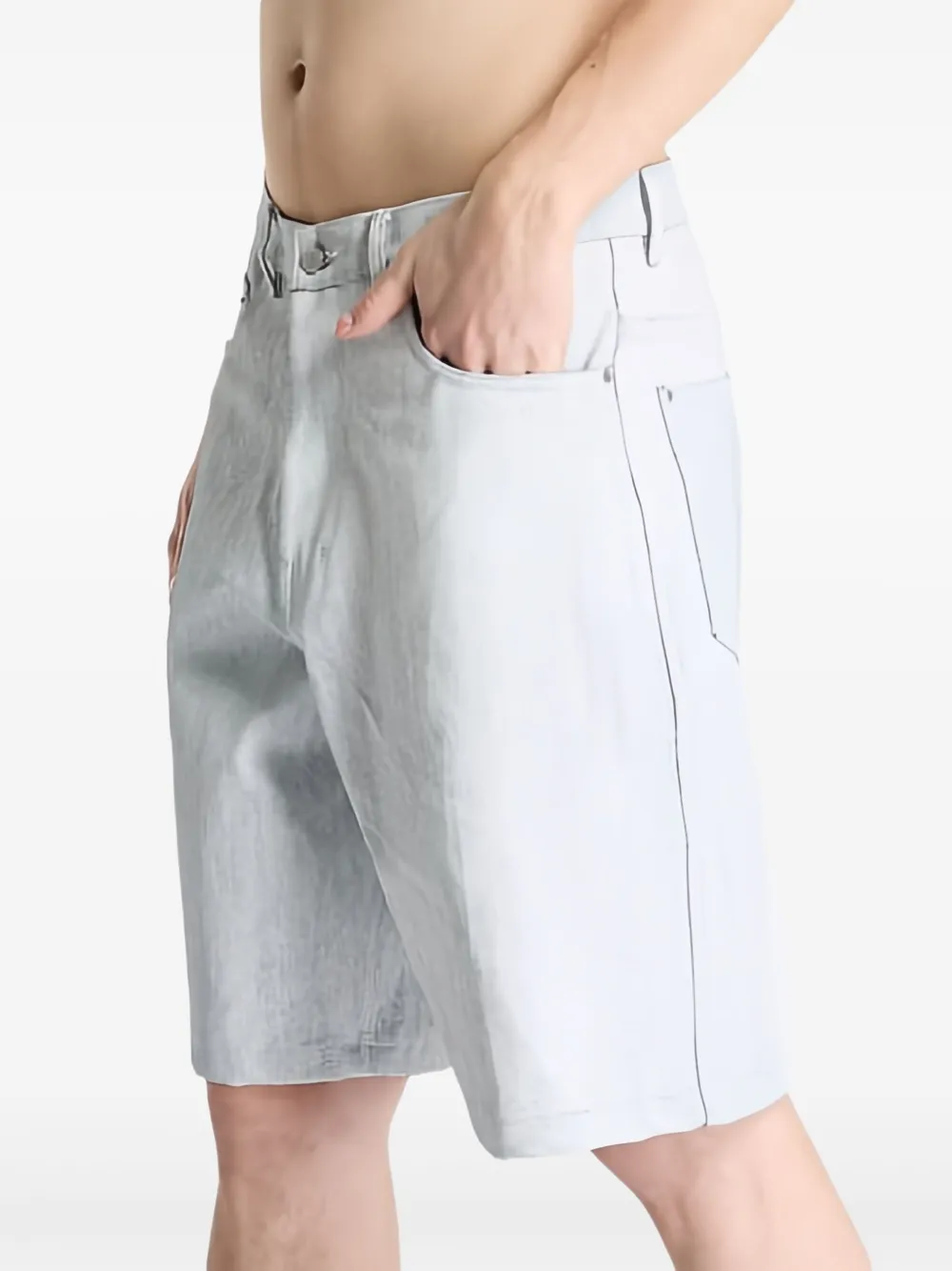 Pleasures Whiteout Baggy shorts Wit