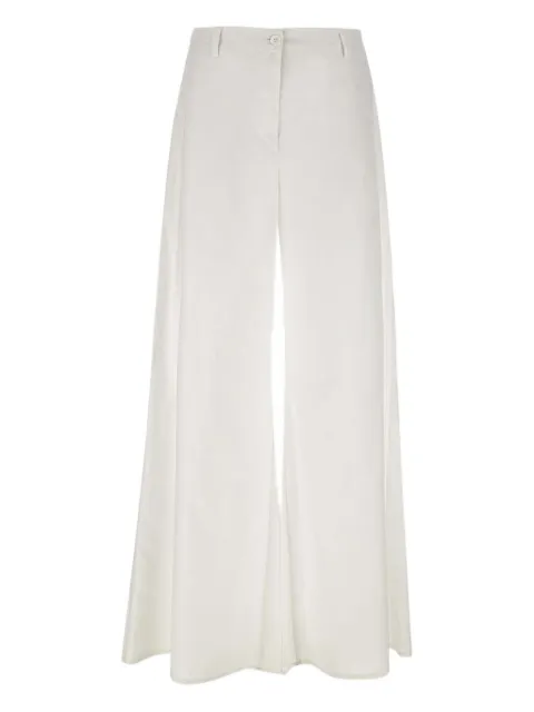 kaos pantalones